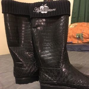 Apple bottom jeans rubber boots size 10